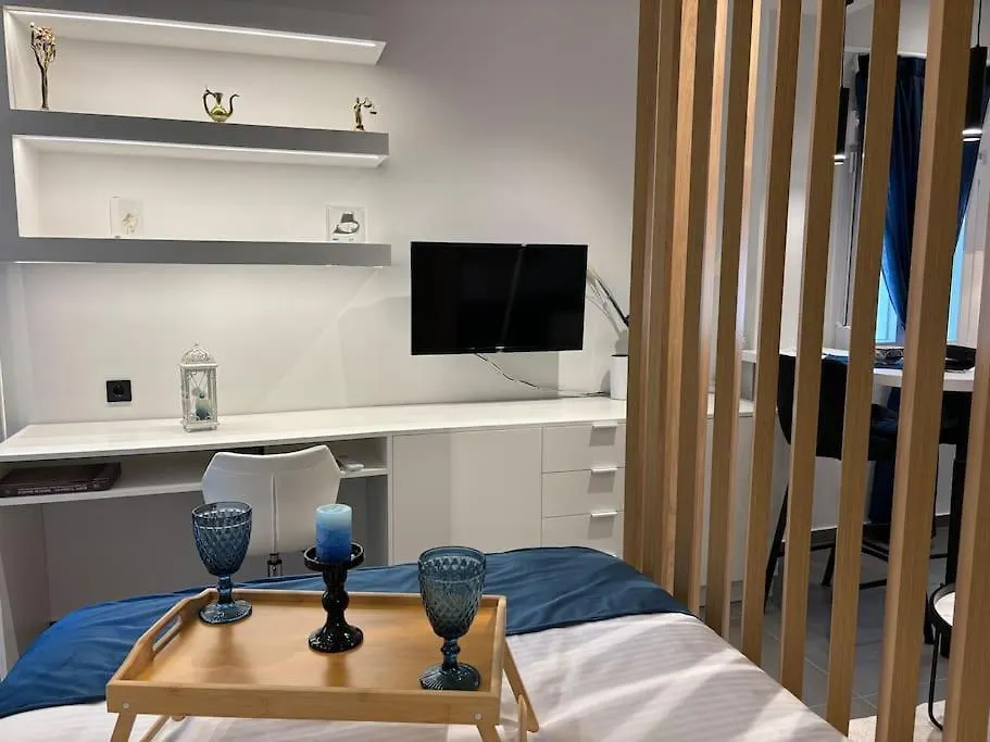 Thessalonian Suite II - 2 Steps From Whiter Tower Thessaloniki 0*,