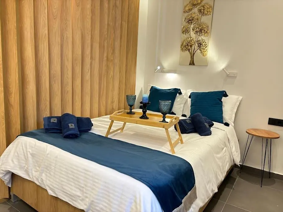Thessalonian Suite II - 2 Steps From Whiter Tower Thessaloniki 0*,  Greece
