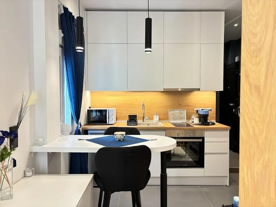 Thessalonian Suite II - 2 Steps From Whiter Tower Thessaloniki Apartment